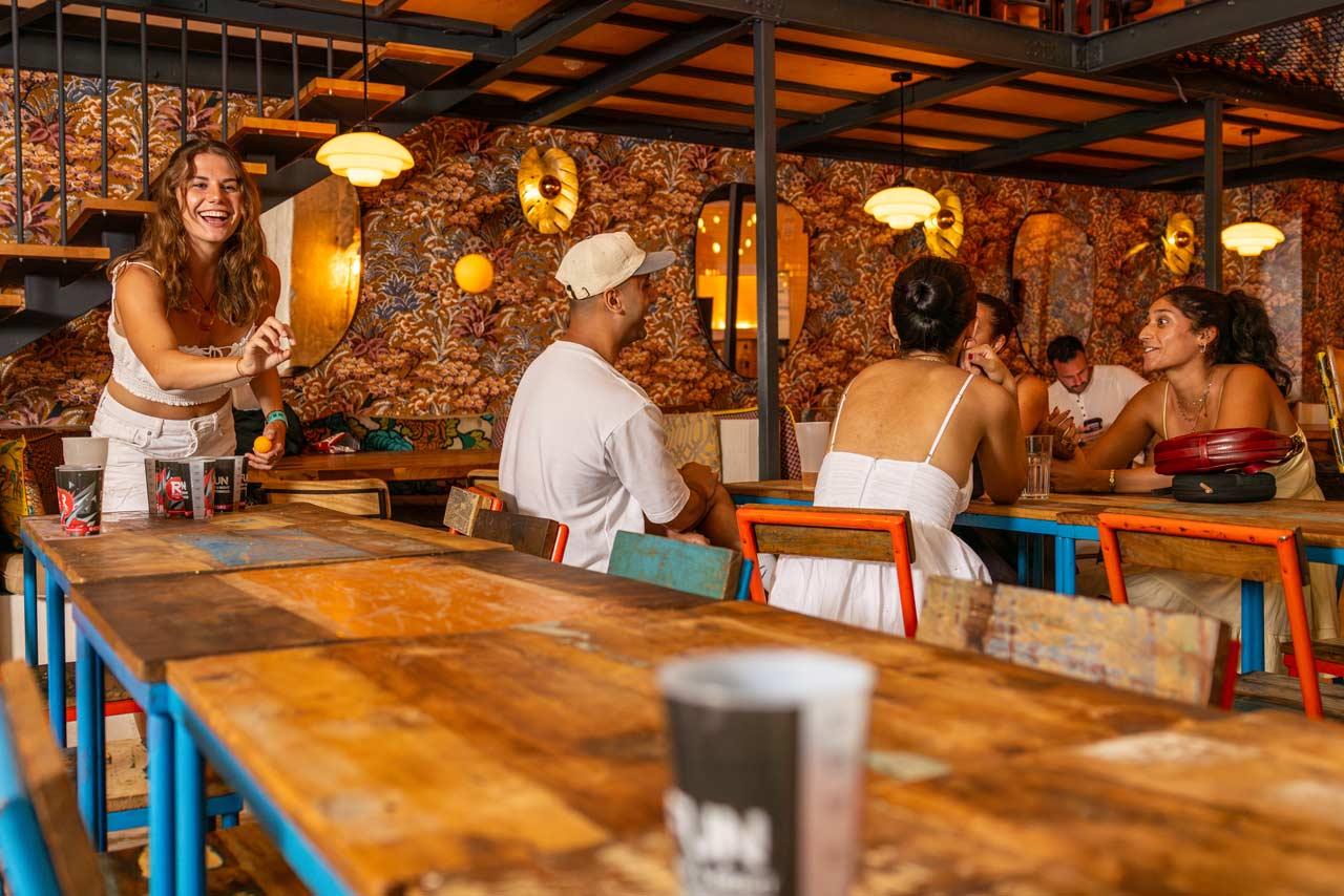 ヴィラ サンテグジュペリ ビーチ ホステル ニース エクステリア 写真 Restaurant in Tulum
